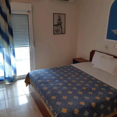 Boutique Hotel Fay* Lägenhetshotell Toroni